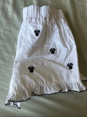 Janie and Jack Disney White Shorts with Black Minnie Mouse Embroidery